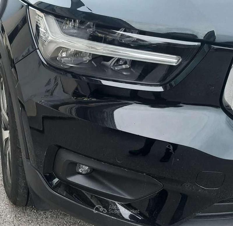 Usata Volvo XC40 Inscription 129 CV (94 kW) 2021 Nero SUV