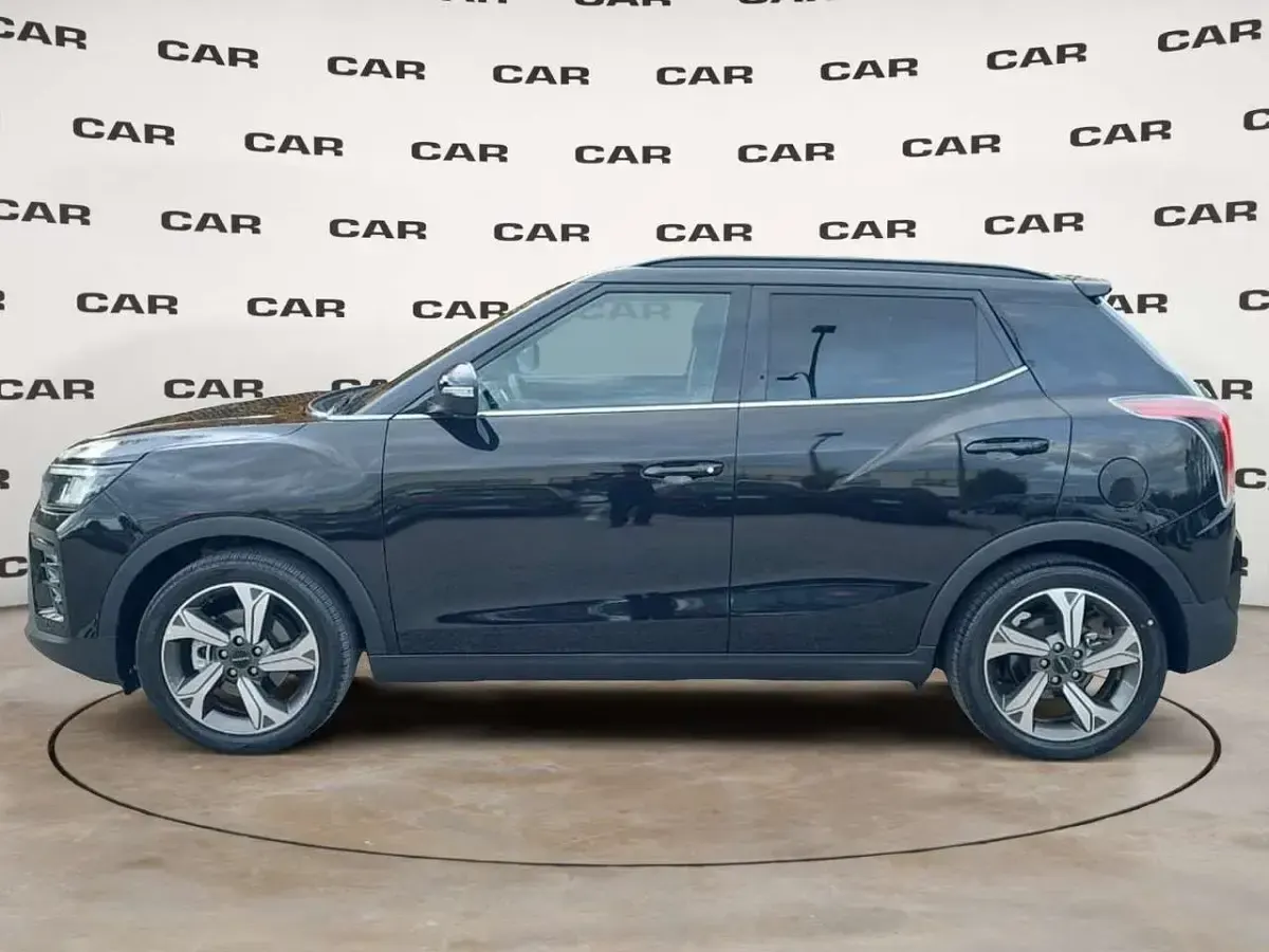 Nuova KGM Tivoli 163 CV (119 kW) 2026 Nero SUV
