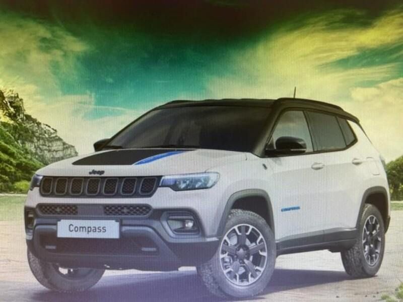 Usata Jeep Compass 180 CV (132 kW) 2023 Bianco SUV