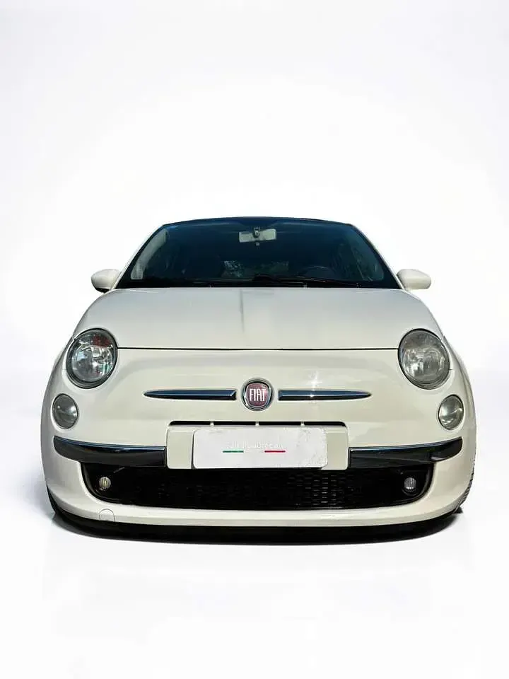 Usata Fiat 500 Lounge 75 CV (55 kW) 2010 Bianco SUV