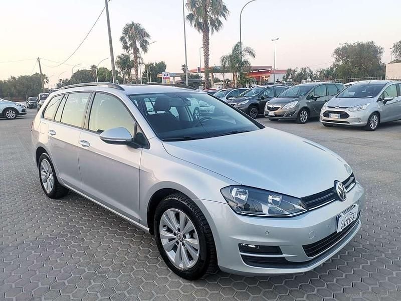 Usata VW Golf VII Business 110 CV (80 kW) 2015 Grigio Station wagon