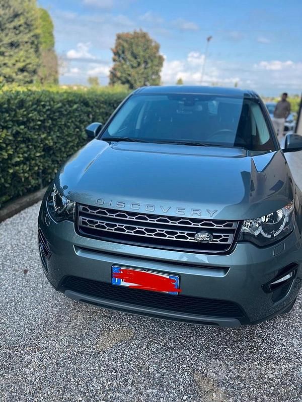 Usata Land Rover Discovery Sport 150 CV (110 kW) 2016 Grigio SUV