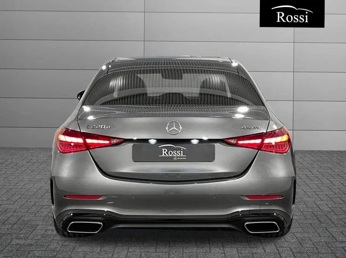 Nuova Mercedes C220 200 CV (147 kW) 2025 Argento Berlina