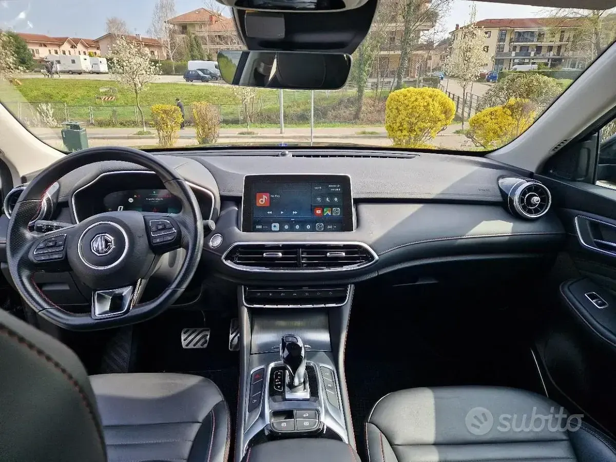 Usata MG HS Luxury 2024 Nero SUV