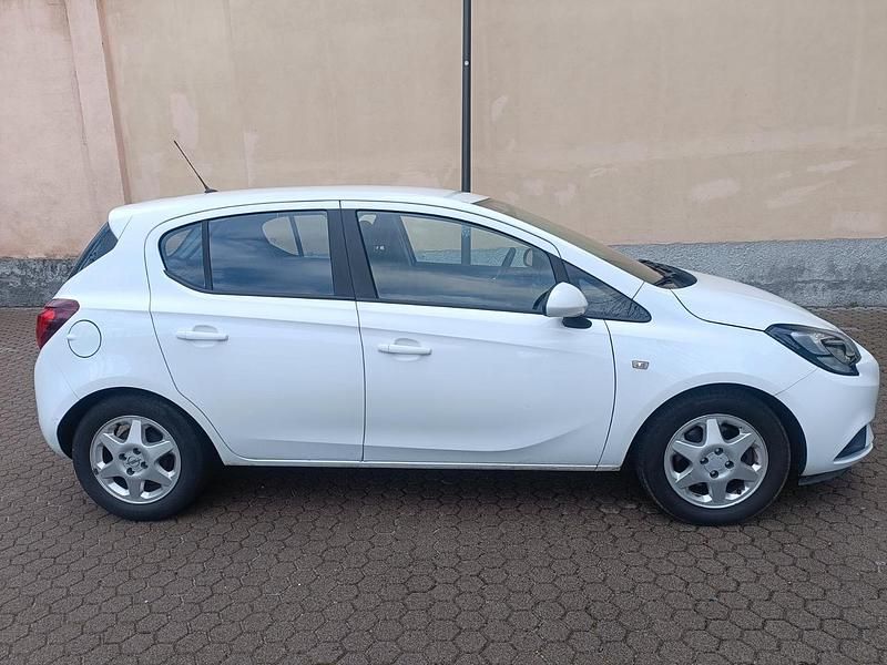 Usata Opel Corsa 75 CV (55 kW) 2016 Bianco Utilitaria