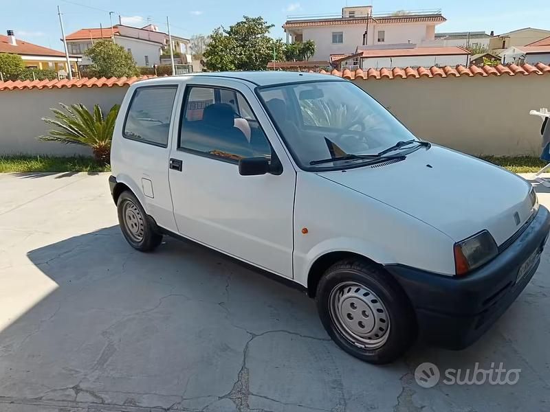Usata Fiat 500 39 CV (28 kW) 1998 Bianco Berlina