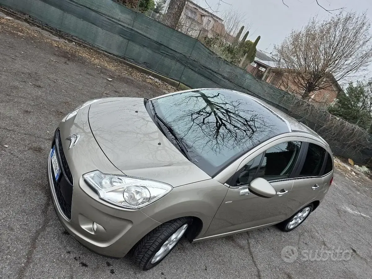 Usata Citroën C3 Exclusive 120 CV (88 kW) 2010 Berlina