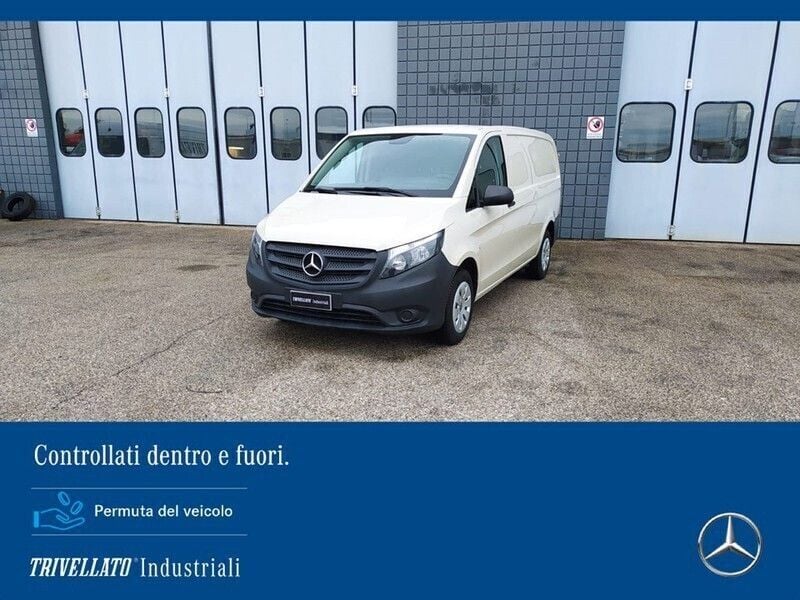 Grigio Usata 2018 Mercedes Vito Furgone | 22.570 € (Buon prezzo) - Immagine 1/4