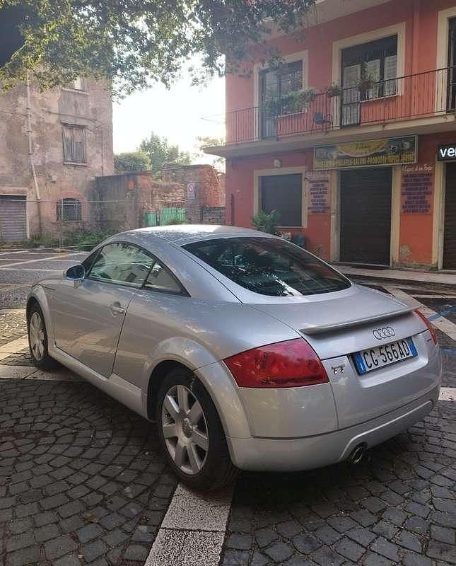Usata Audi TT Ambiente 180 CV (132 kW) 2003 Coupé
