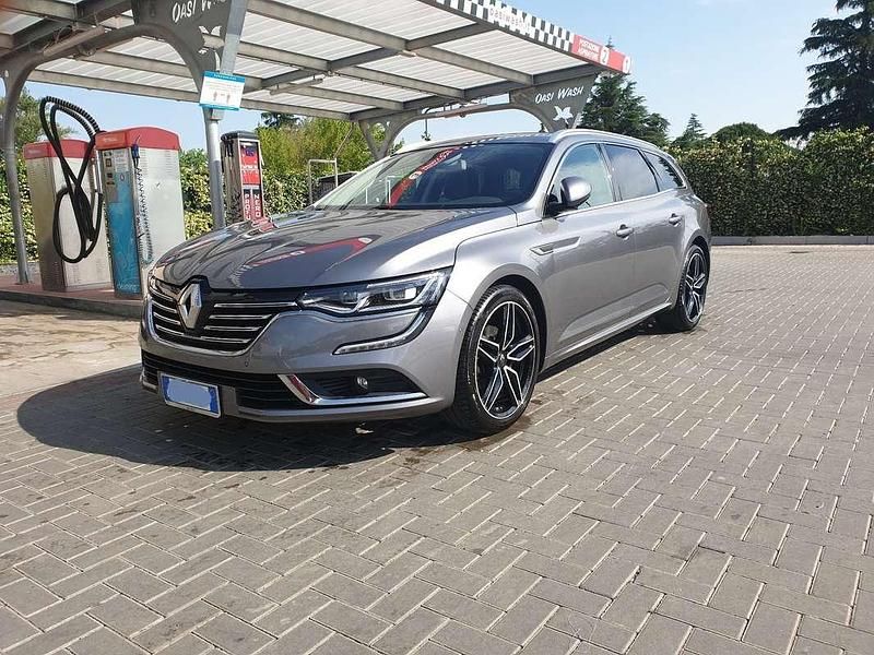 Usata Renault Talisman Intens 131 CV (96 kW) 2017 Grigio Station wagon