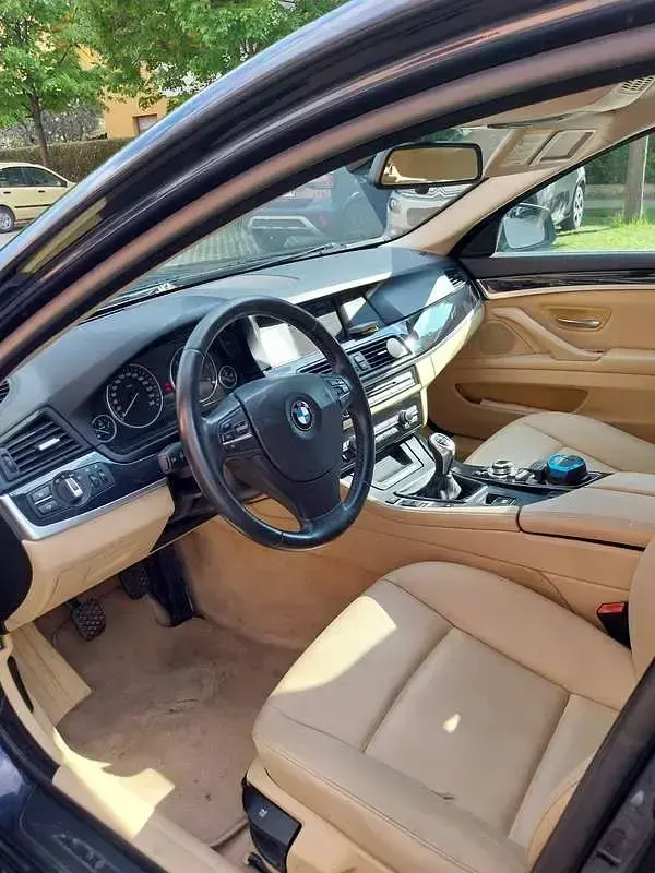 Usata BMW 520 184 CV (135 kW) 2012 Blu/azzurro Station wagon