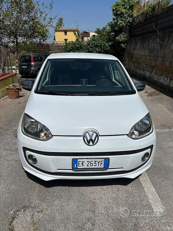 Usata VW up! 75 CV (55 kW) 2012 Bianco Utilitaria