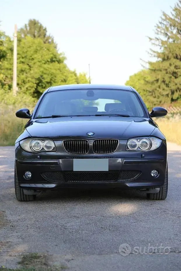 Usata BMW 130 M Sport 265 CV (194 kW) 2006 Grigio Utilitaria