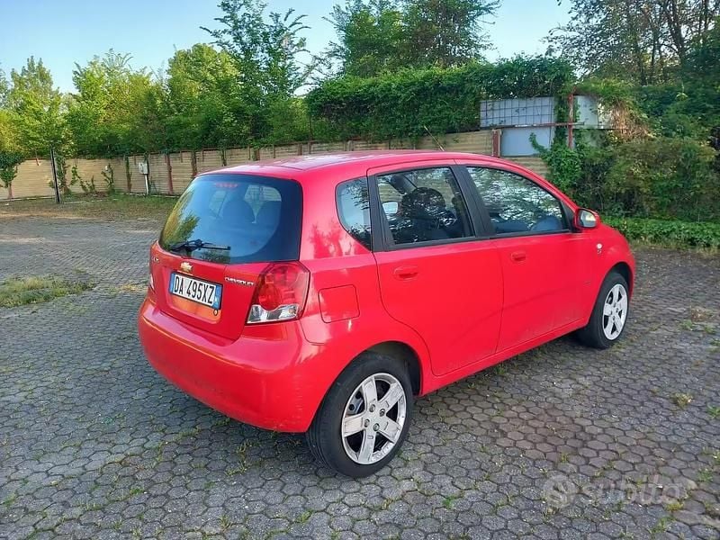 Usata Chevrolet Kalos 72 CV (52 kW) 2006 Rosso Berlina