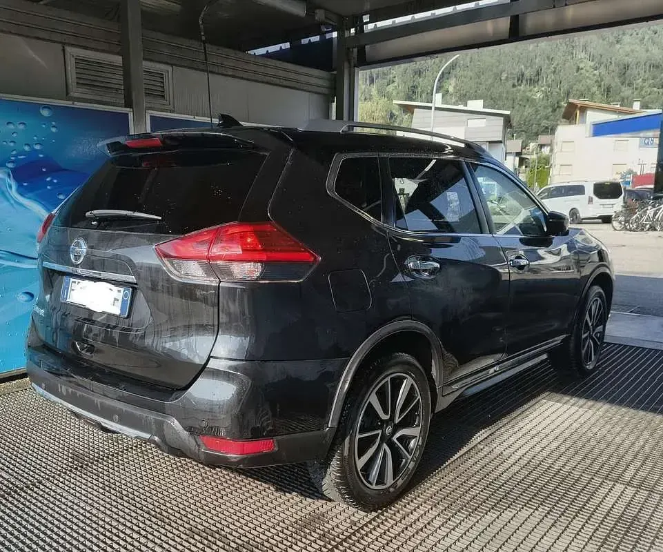 Usata Nissan X-Trail Tekna 177 CV (130 kW) 2018 Nero SUV