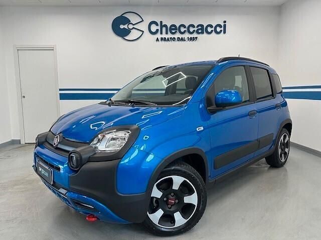 Usata Fiat Panda Cross Cross 70 CV (51 kW) 2024 Blu Utilitaria