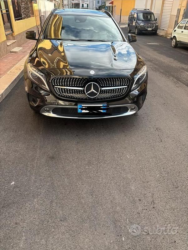 Usata Mercedes GLA200 2016 Nero SUV