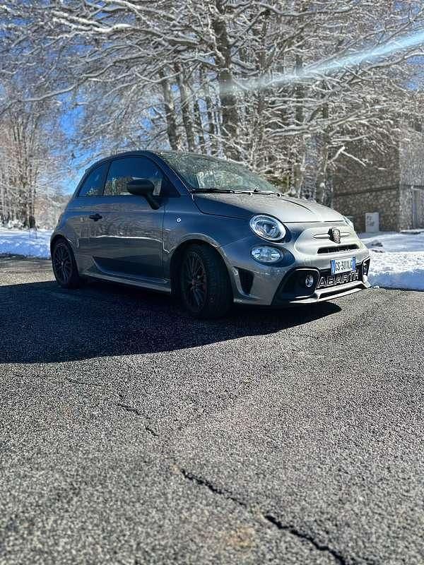 Usata Abarth 695 Competizione 179 CV (131 kW) 2023 Grigio Utilitaria