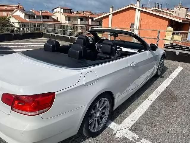 Usata BMW 320 Cabriolet M Sport 184 CV (135 kW) 2010 Bianco Cabrio