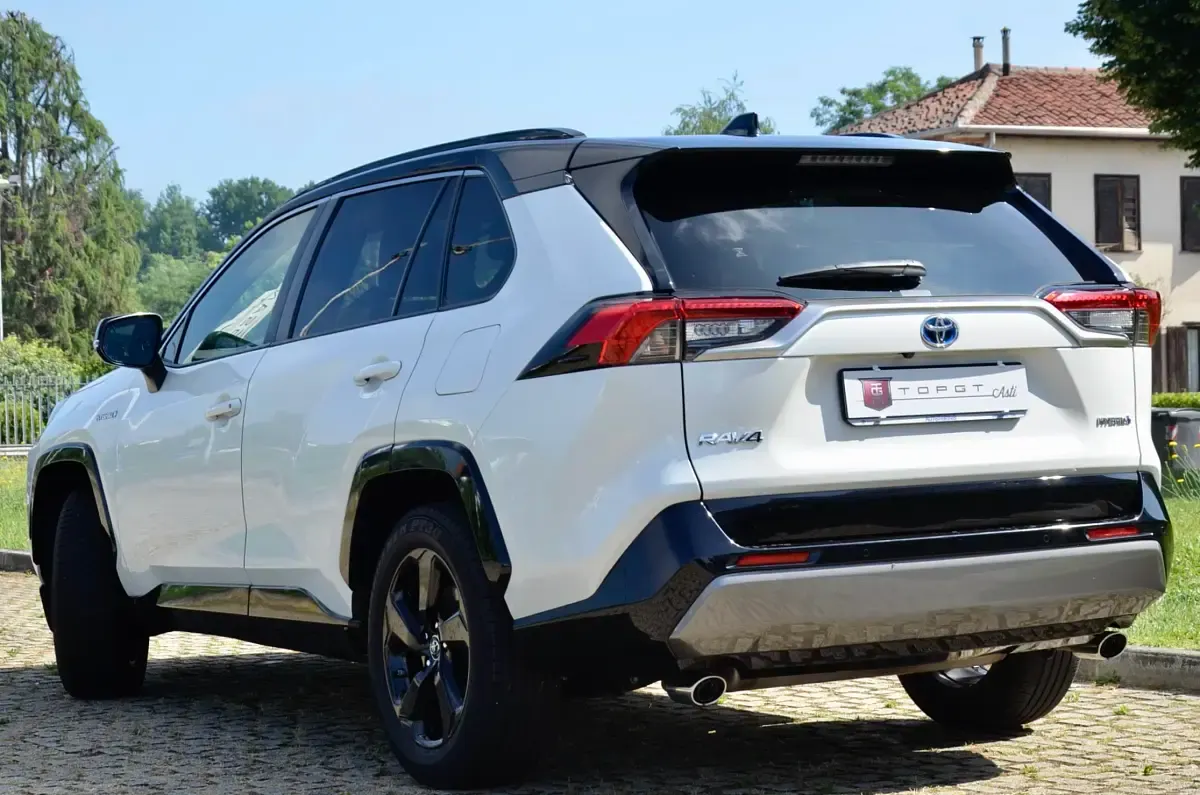 Usata Toyota RAV4 Hybrid Style 218 CV (160 kW) 2019 SUV