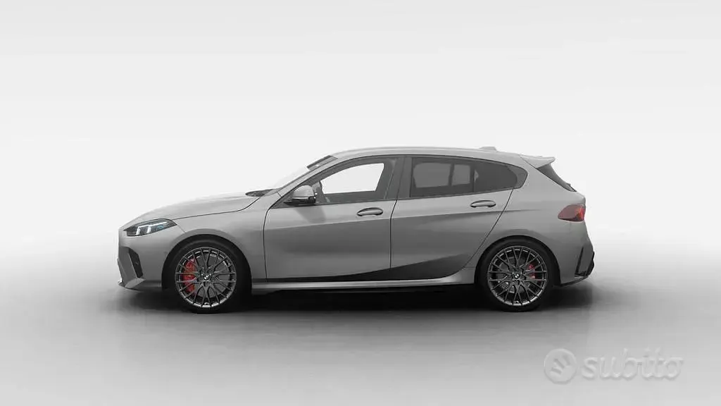 Nuova BMW 120 M Sport 156 CV (114 kW) 2026 Grigio Utilitaria