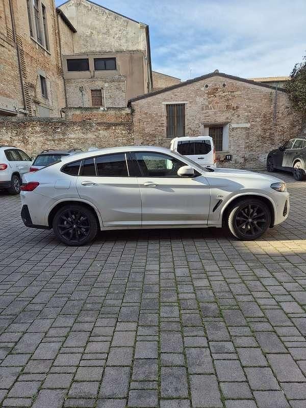 Usata BMW X4 M Sport 190 CV (139 kW) 2021 Bianco SUV
