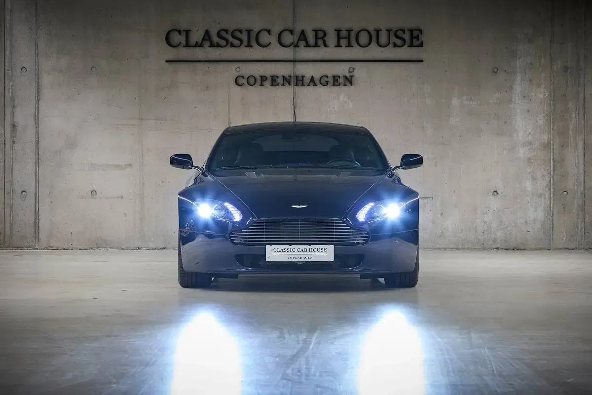 Usata Aston Martin Vantage 385 CV (283 kW) 2006 Blu Coupé