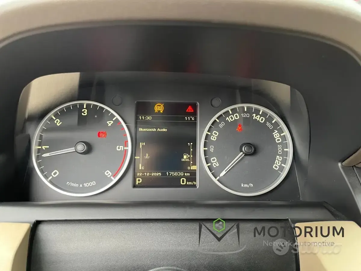 Usata Land Rover Discovery 4 256 CV (188 kW) 2014 Giallo SUV