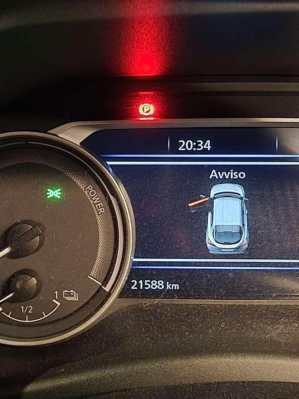 Usata Nissan Juke N-Connecta 94 CV (69 kW) 2023 Grigio SUV