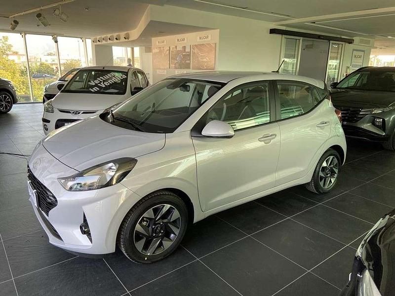 Lumen gray Nuova 2025 Hyundai i10 Due volumi | 16.300 € - Immagine 1/4