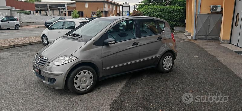 Usata Mercedes A150 Classic 95 CV (69 kW) 2007 Grigio Berlina