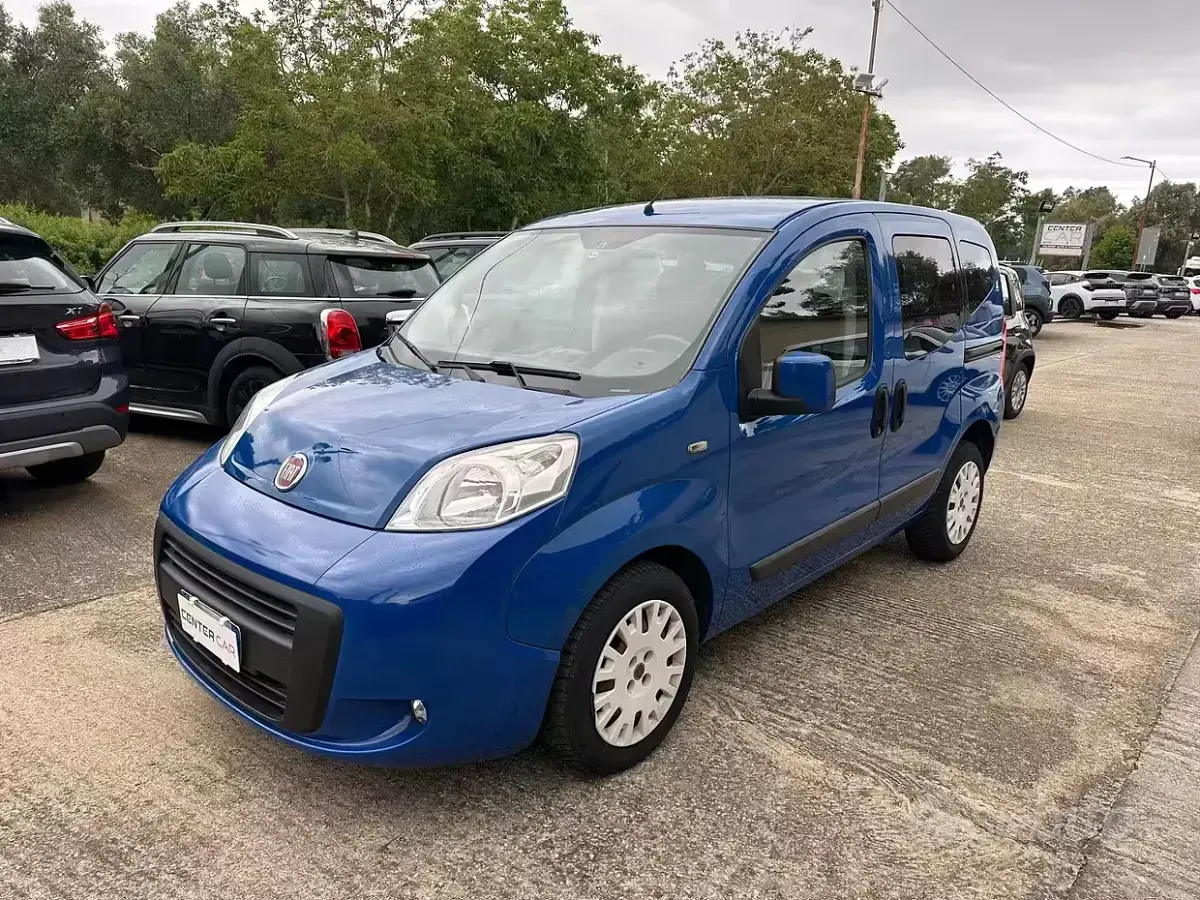 Usata Fiat Qubo Dynamic 95 CV (69 kW) 2013 Blu Monovolume