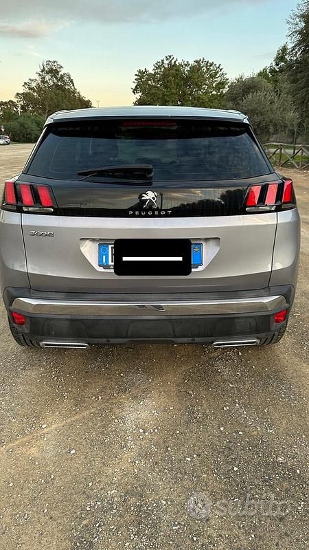 Usata Peugeot 3008 GT-line 120 CV (88 kW) 2017 Grigio SUV