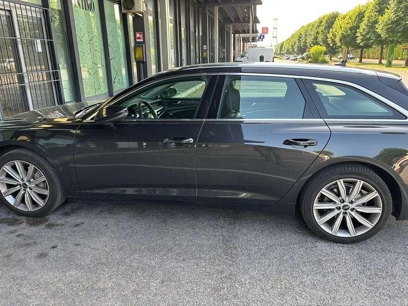 Usata Audi A6 Business Plus 204 CV (150 kW) 2021 Nero Station wagon
