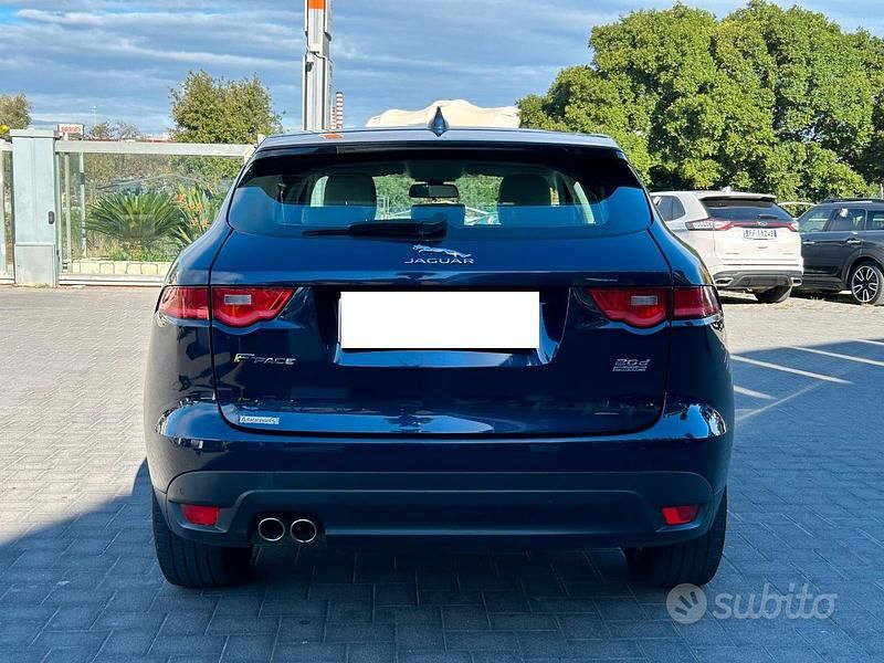 Usata Jaguar F-Pace 180 CV (132 kW) 2016 Blu SUV