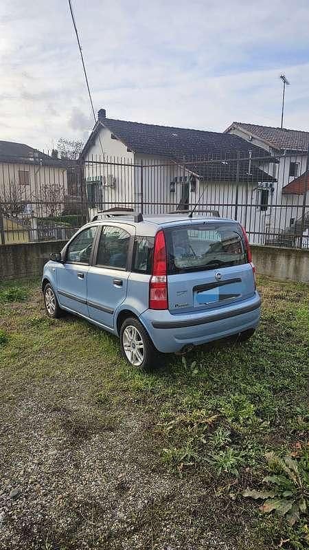 Begagnad Fiat Panda Emotion 60 HK (44 kW) 2011 Halvkombi