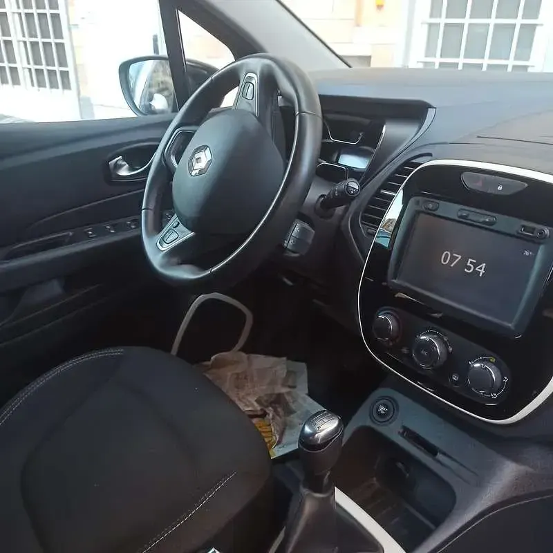 Usata Renault Captur Business 90 CV (66 kW) 2018 SUV