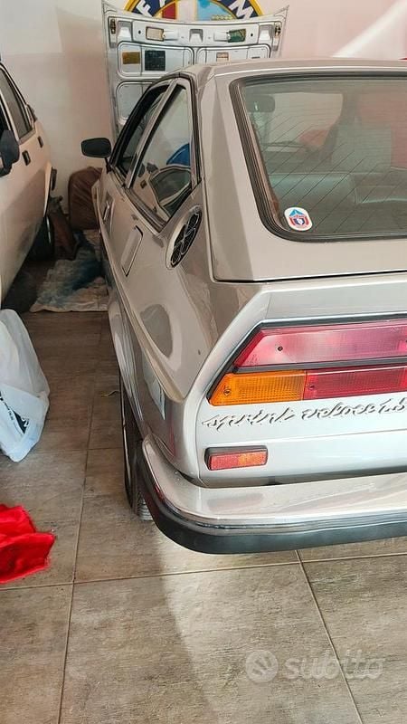 Usata Alfa Romeo Alfasud Sprint 126 CV (92 kW) 1982