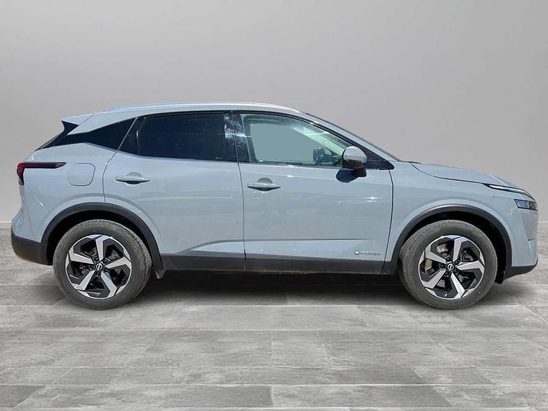 Occasion Nissan Qashqai N-Connecta 158 ch (116 kW) 2023 Gris SUV