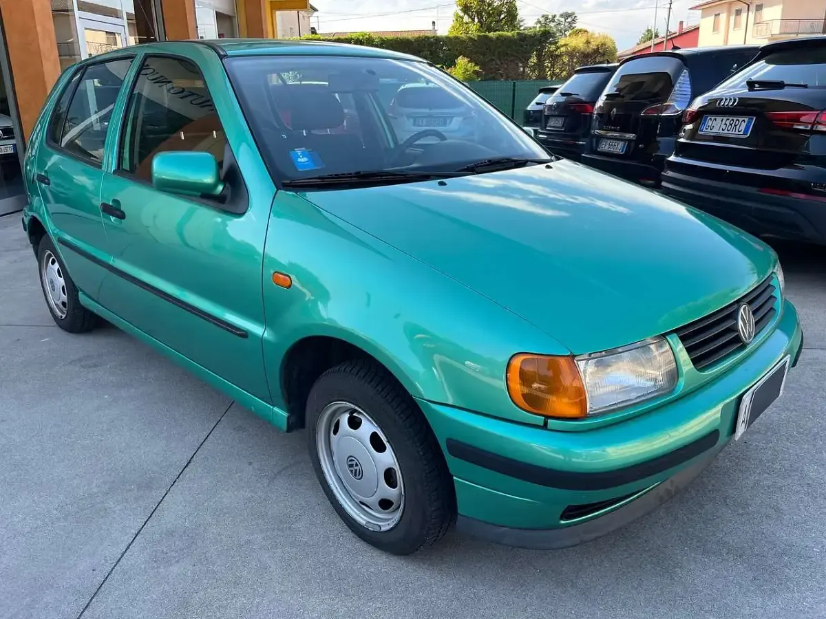 Usata VW Polo Comfortline 60 CV (44 kW) 1997 Electronic green Utilitaria