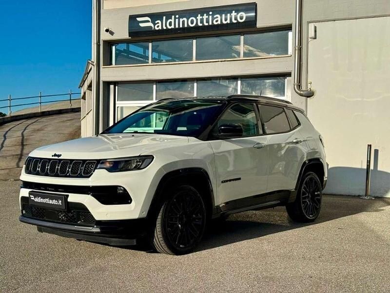 Bianco Usata 2023 Jeep Compass SUV | 22.900 € (Buon prezzo) - Immagine 1/4