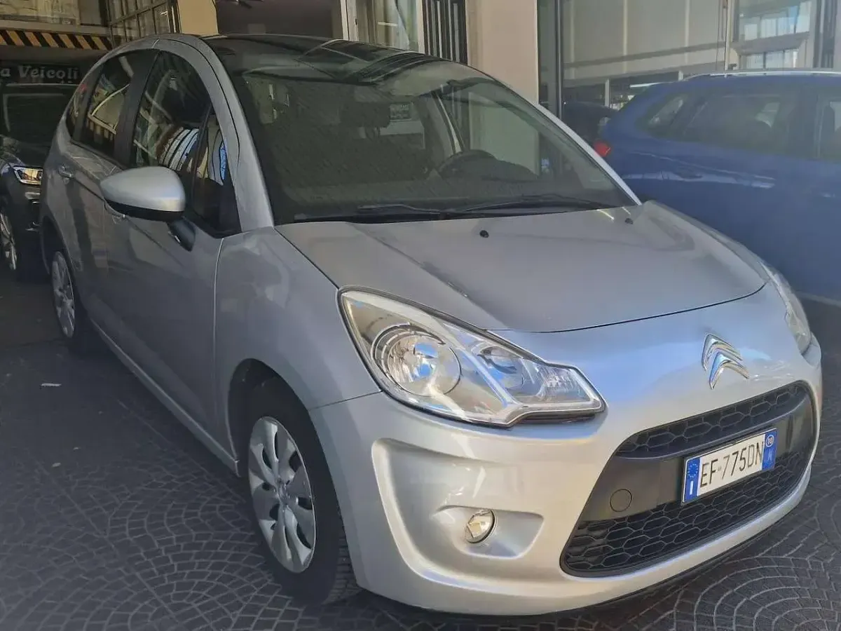 Usata Citroën C3 Style 73 CV (53 kW) 2010 Argento Berlina