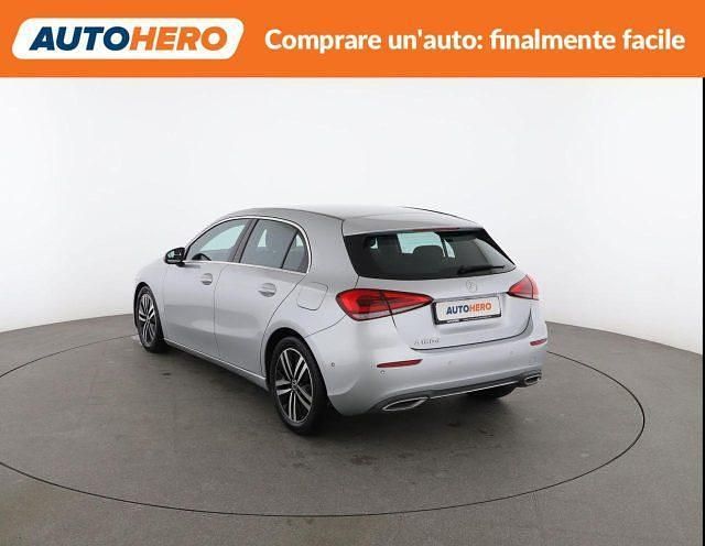 Usata Mercedes A180 115 CV (84 kW) 2022 Argento Berlina