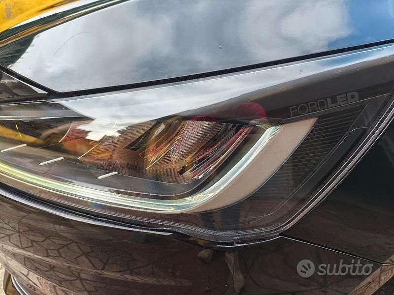 Usata Ford Focus 120 CV (88 kW) 2022 Blu Station wagon