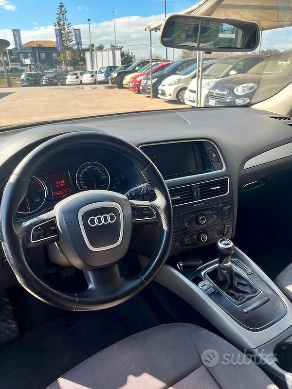 Usata Audi Q5 Advanced Plus 143 CV (105 kW) 2011 Nero SUV