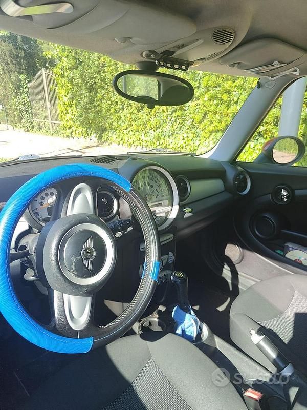 Begagnad Mini Cooper 120 HK (88 kW) 2008 Svart Halvkombi