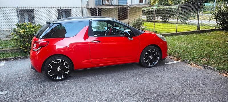 Usata DS Automobiles DS3 95 CV (69 kW) 2011 Rosso Coupé
