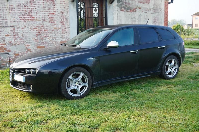 Usata Alfa Romeo 159 170 CV (125 kW) 2009 Nero Station wagon