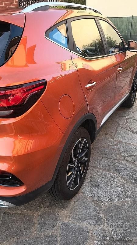 Usata MG ZS Luxury 111 CV (81 kW) 2023 Berlina