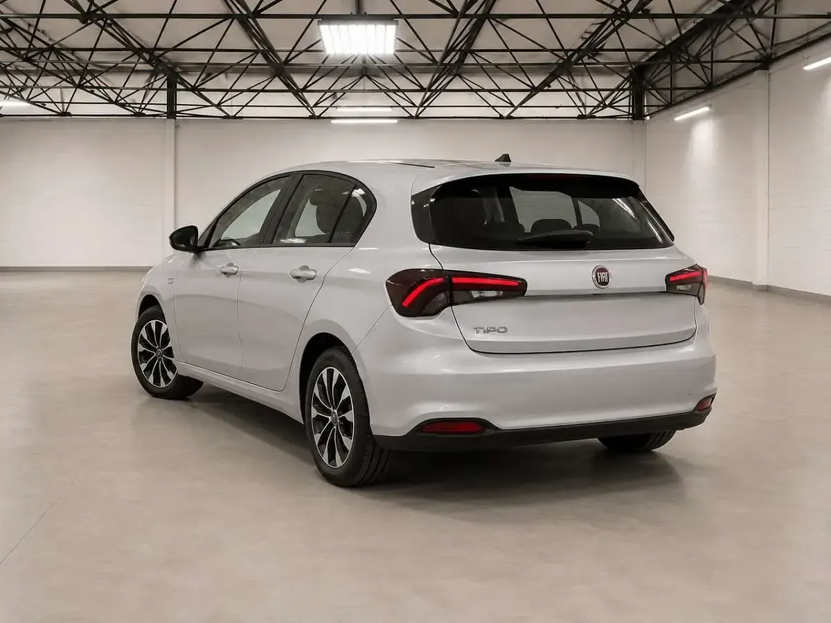 Usata Fiat Tipo City Life 95 CV (69 kW) 2022 Grigio garbato Berlina